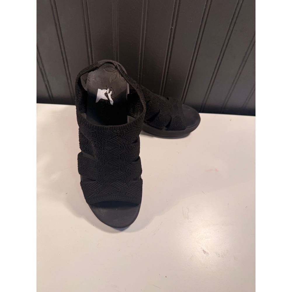 Skechers Cali Rumblers Modern Maze Black Knit Wedge Sandals Women 8